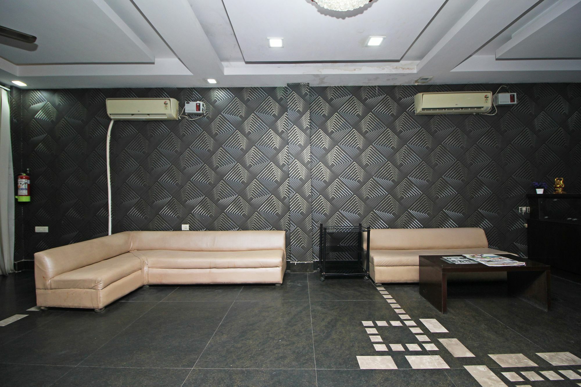 Oyo 9030 Hotel Delhi Airport Plaza 新德里 外观 照片