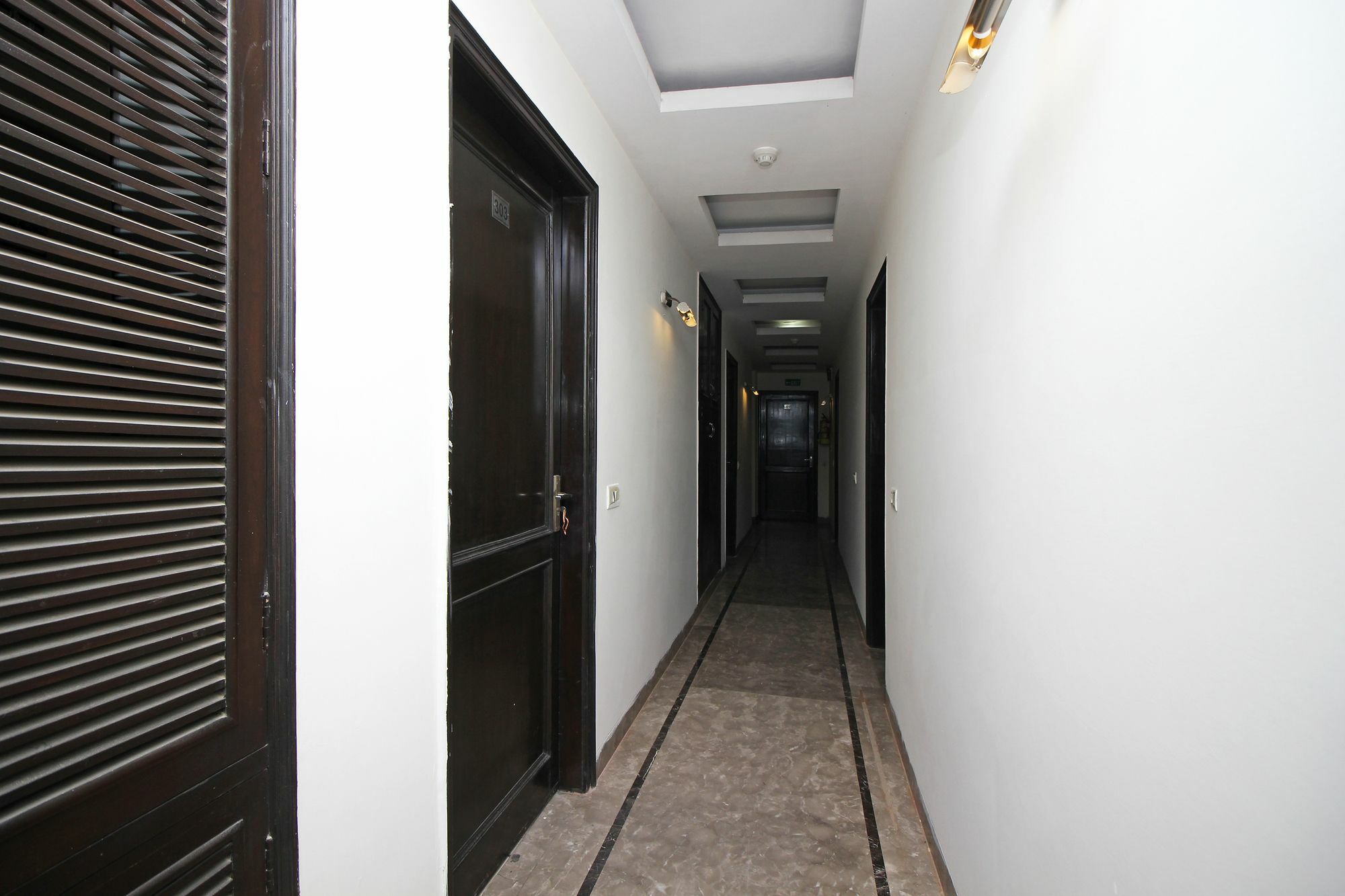 Oyo 9030 Hotel Delhi Airport Plaza 新德里 外观 照片
