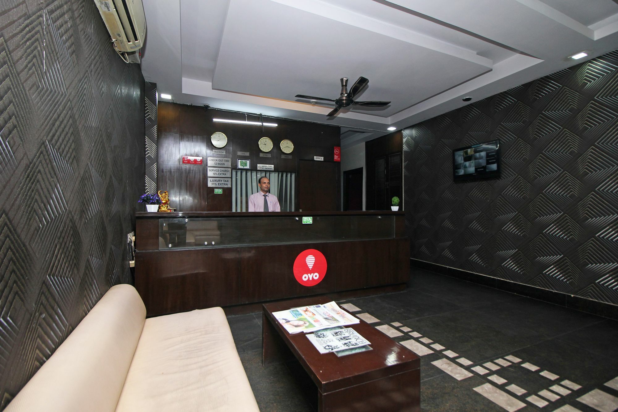 Oyo 9030 Hotel Delhi Airport Plaza 新德里 外观 照片