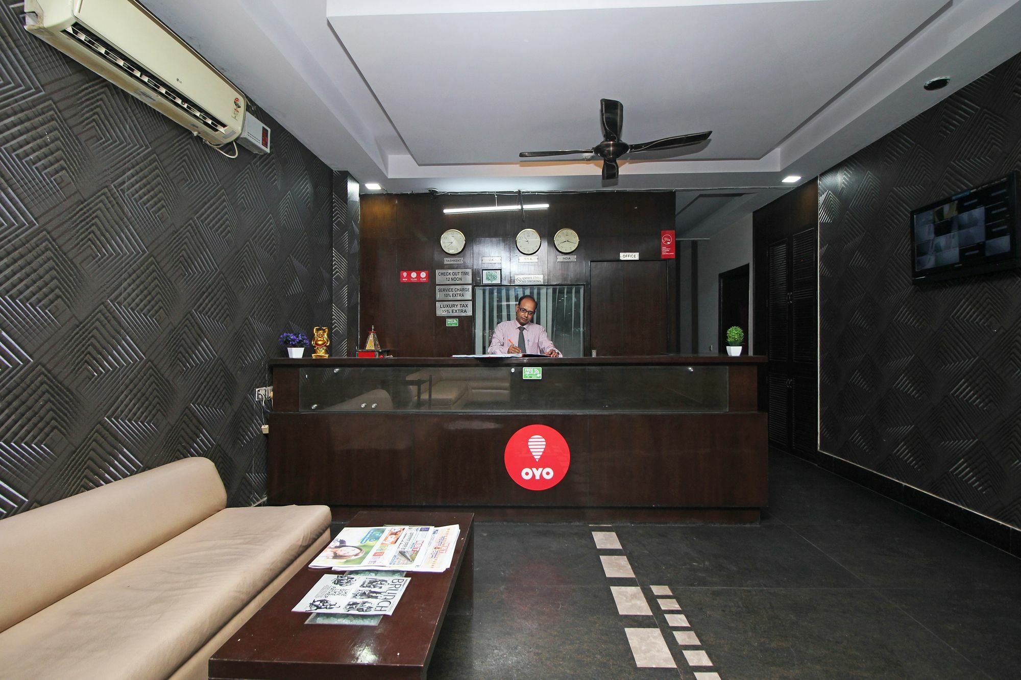 Oyo 9030 Hotel Delhi Airport Plaza 新德里 外观 照片